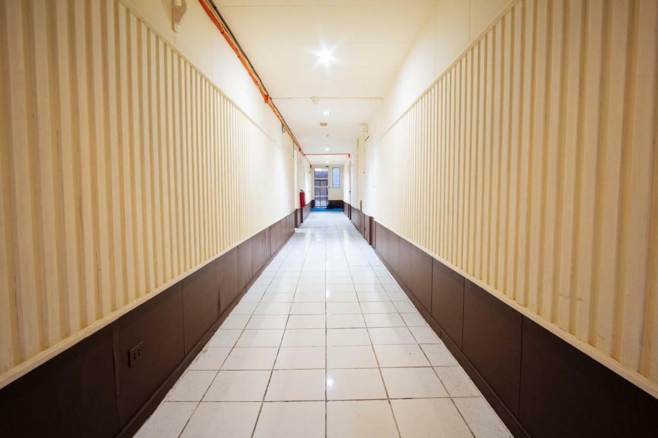 Reddoorz @Downtown Bacolod Hotel Luaran gambar